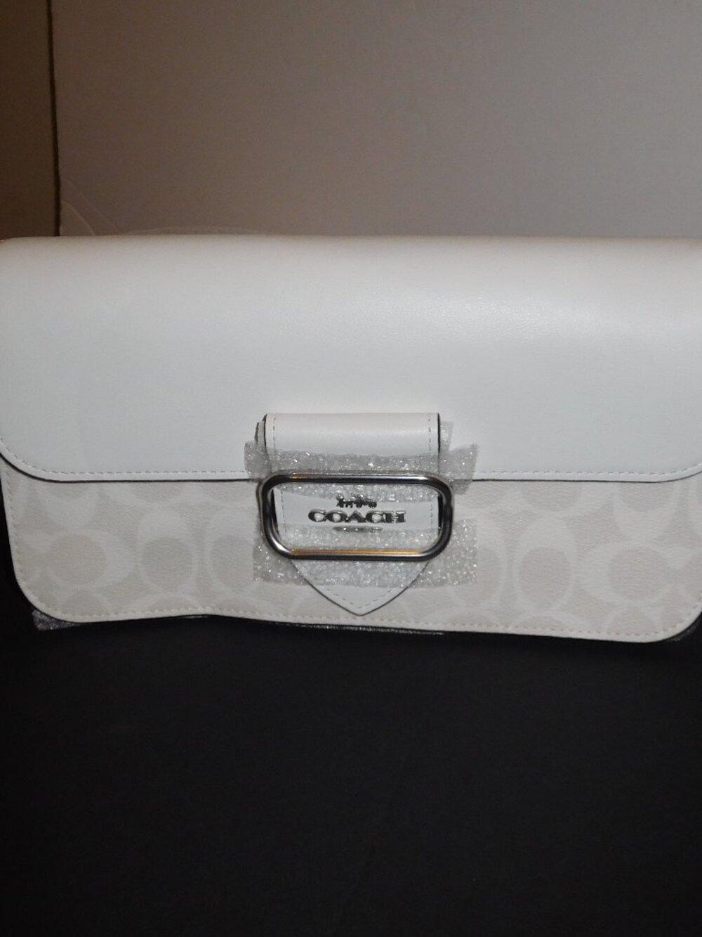 Coach CJ617 Morgan Shoulder Chalk/Glacier White Signature Pebble Leather Bag-NWT